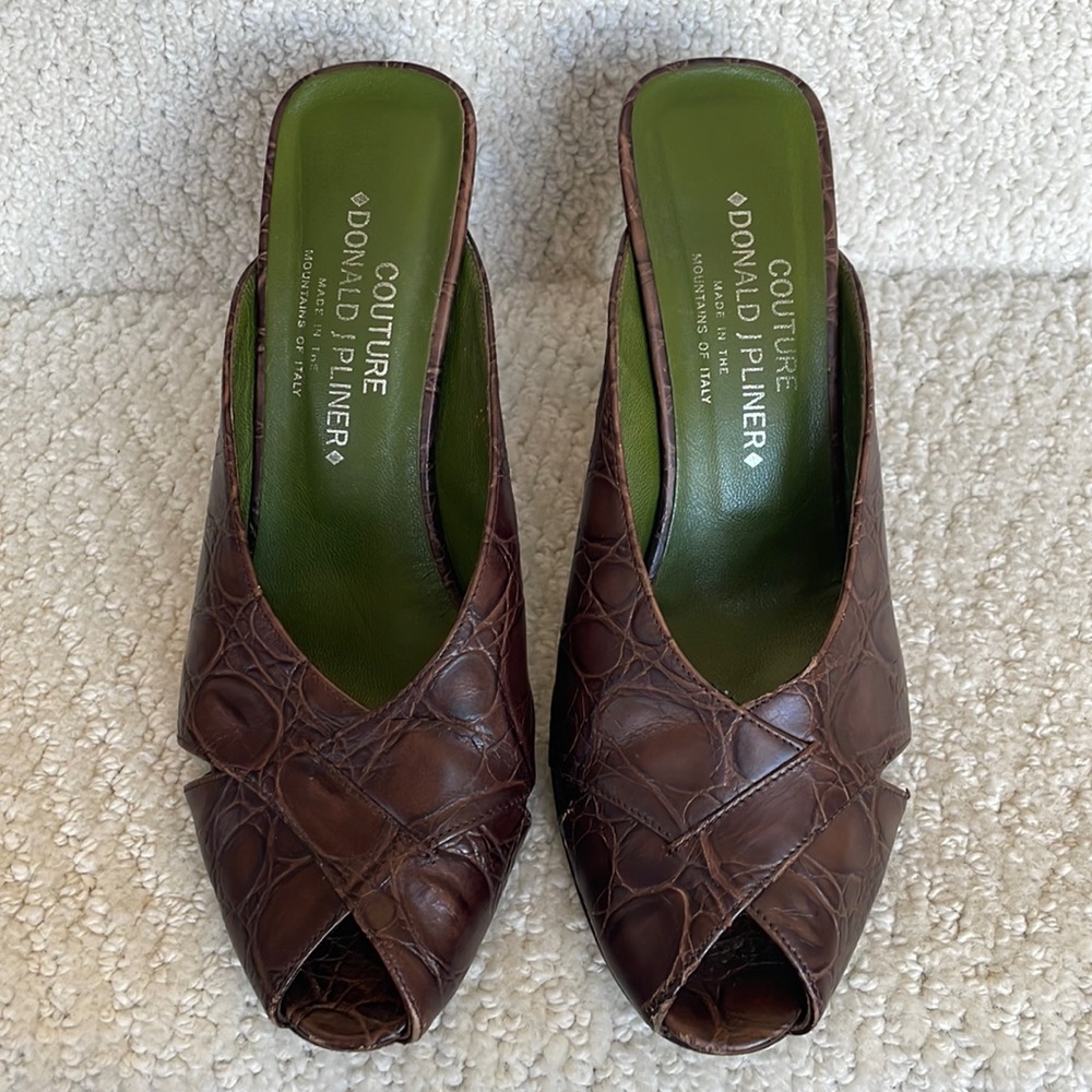 Donald J Pliner vintage